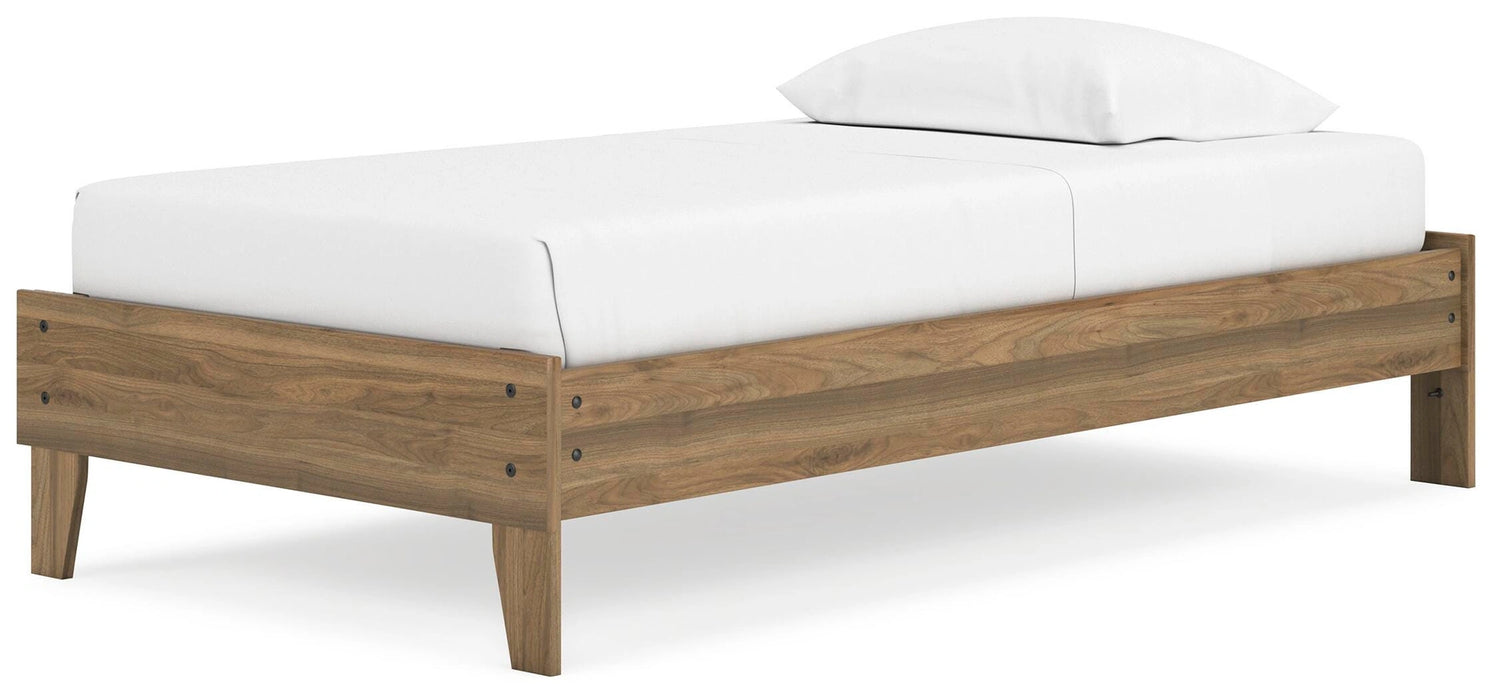Deanlow Bed - Home Furniture And More (Brentwood, MD)