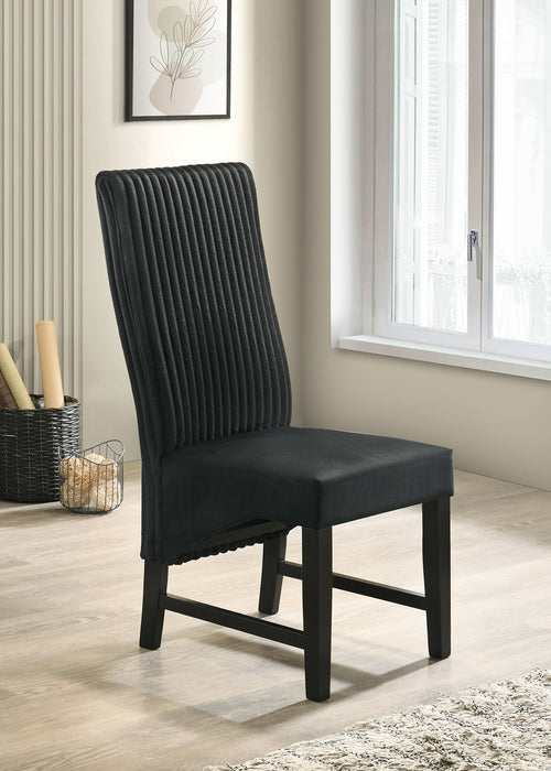 Barrand Dining Side Chair - Home Furniture And More (Brentwood, MD)