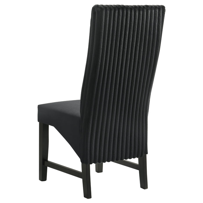Barrand Dining Side Chair - Home Furniture And More (Brentwood, MD)