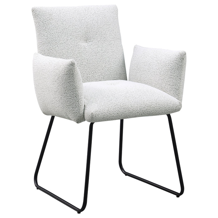 Ackland Dining Arm Chair - Home Furniture And More (Brentwood, MD)