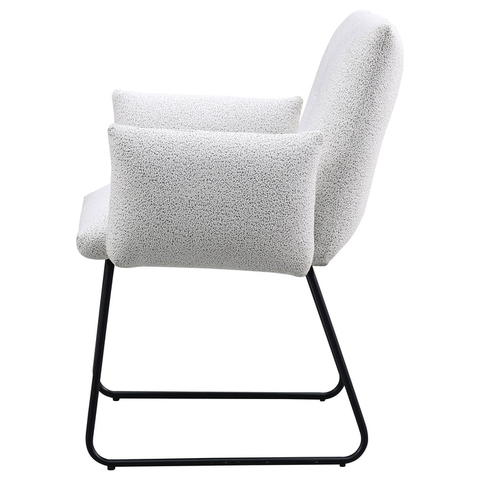 Ackland Dining Arm Chair - Home Furniture And More (Brentwood, MD)