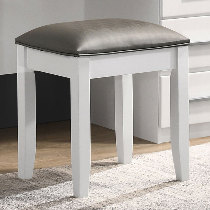 Felicity Makeup Vanity Stool - Home Furniture And More (Brentwood, MD)
