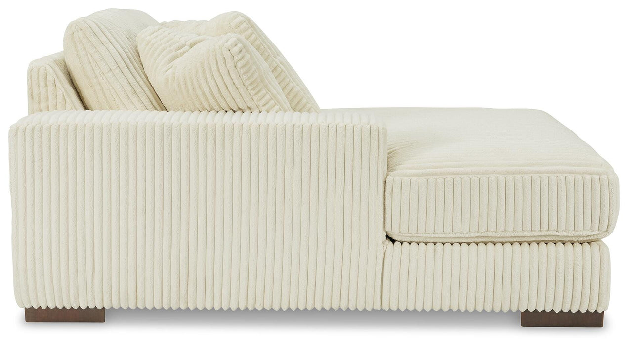 Lindyn Sectional with Chaise - Home Furniture And More (Brentwood, MD)