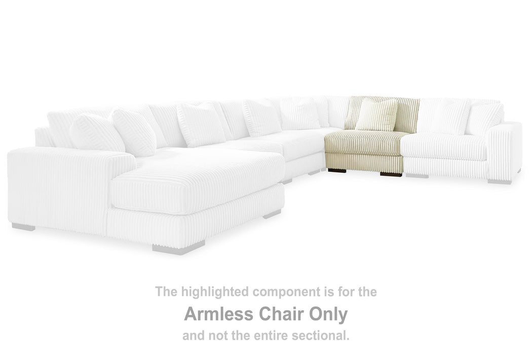 Lindyn Sectional with Chaise - Home Furniture And More (Brentwood, MD)