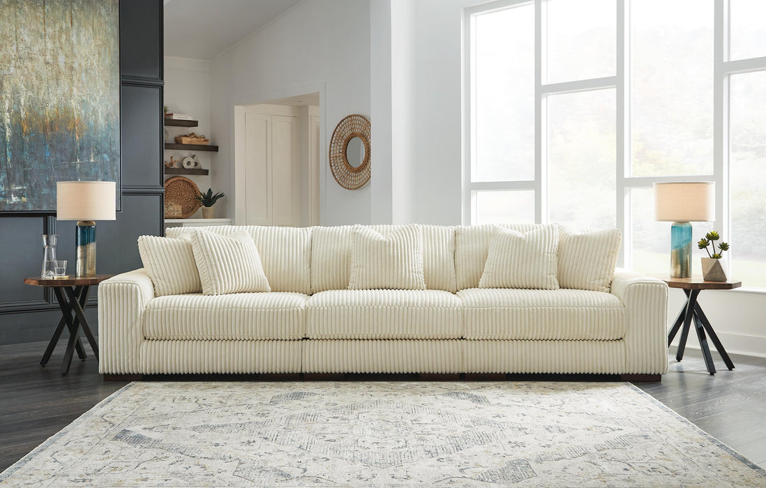 Lindyn Sectional Sofa - Home Furniture And More (Brentwood, MD)