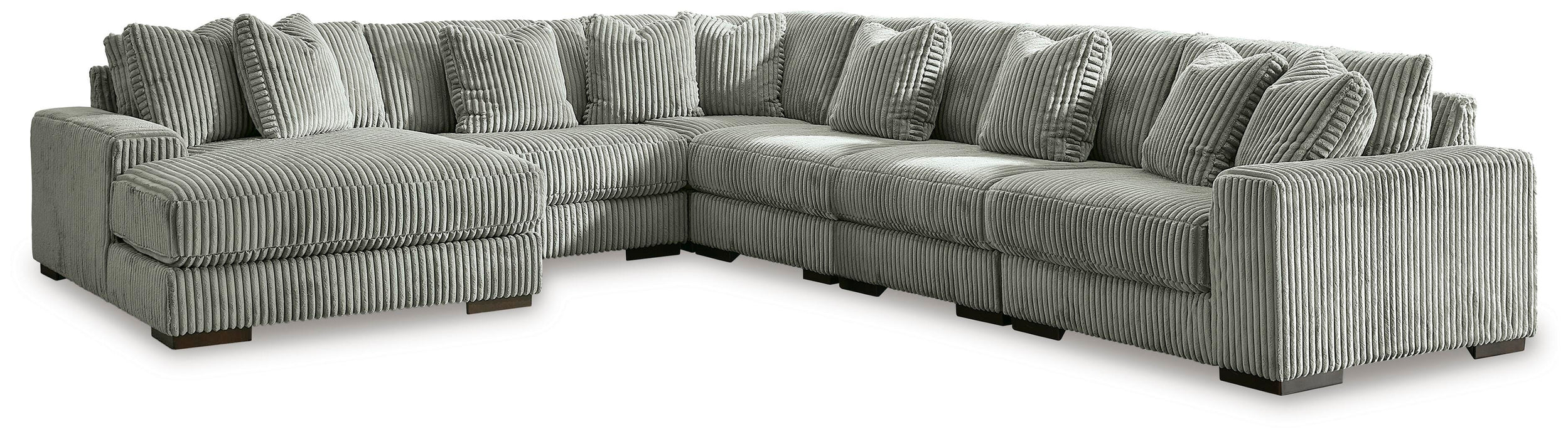 Lindyn Sectional with Chaise - Home Furniture And More (Brentwood, MD)