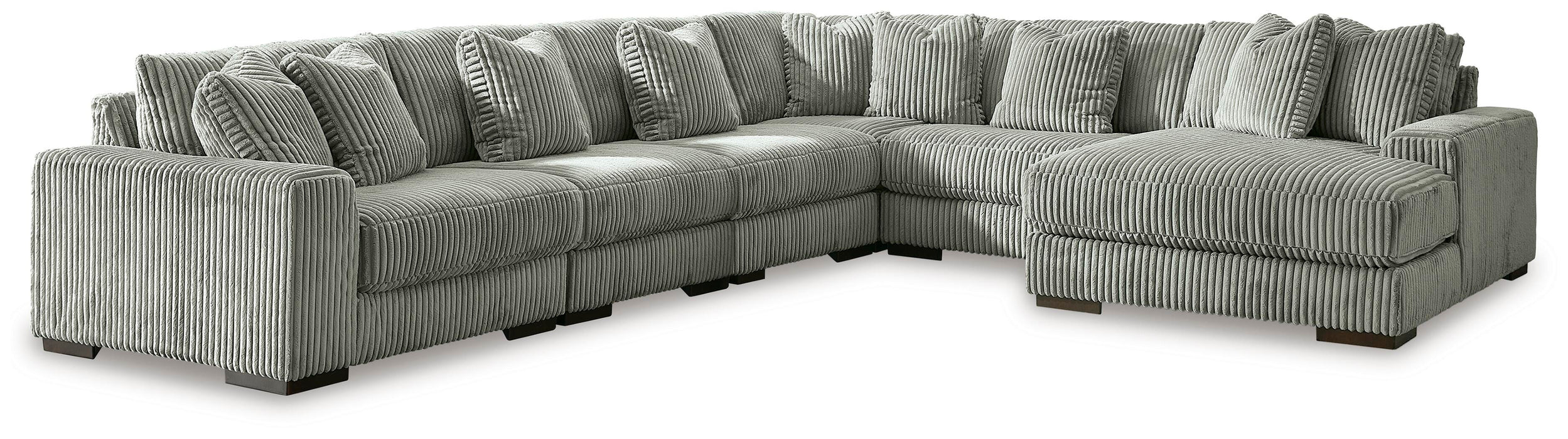 Lindyn Sectional with Chaise - Home Furniture And More (Brentwood, MD)