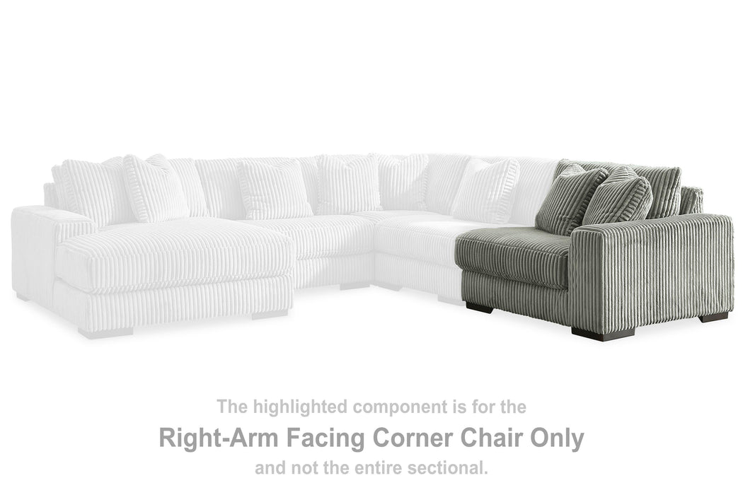 Lindyn Sectional with Chaise - Home Furniture And More (Brentwood, MD)