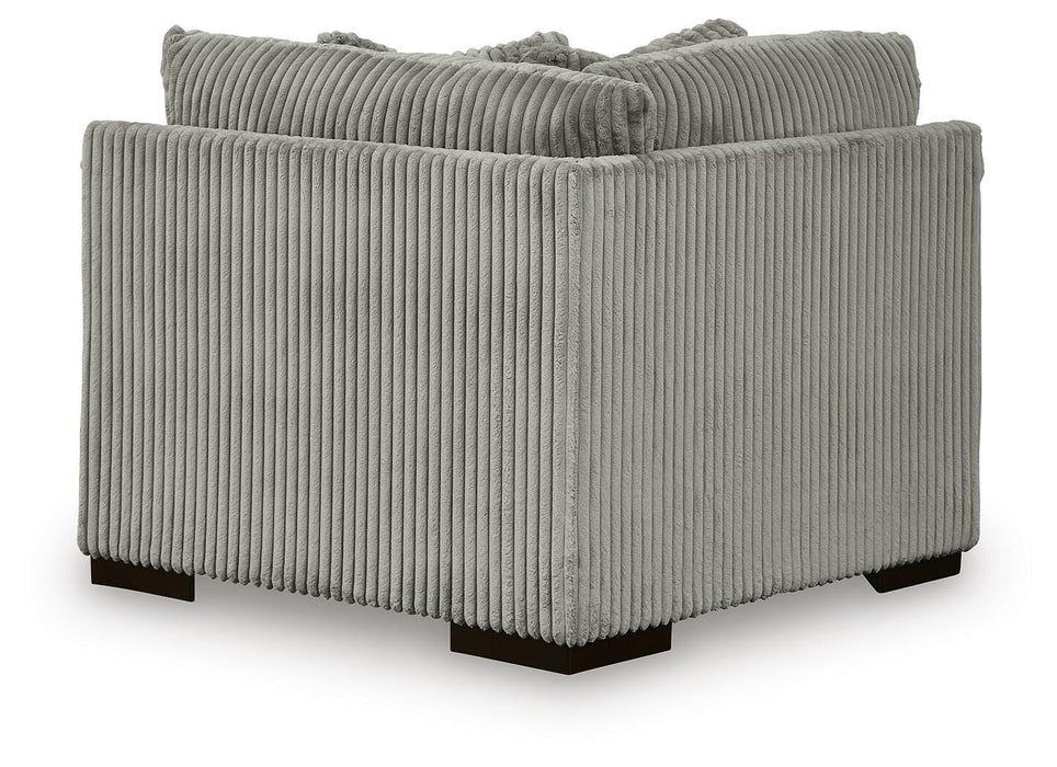 Lindyn Sectional with Chaise - Home Furniture And More (Brentwood, MD)