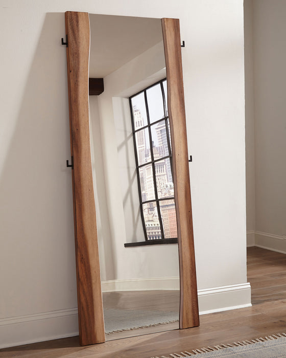 Winslow Floor Mirror - Home Furniture And More (Brentwood, MD)