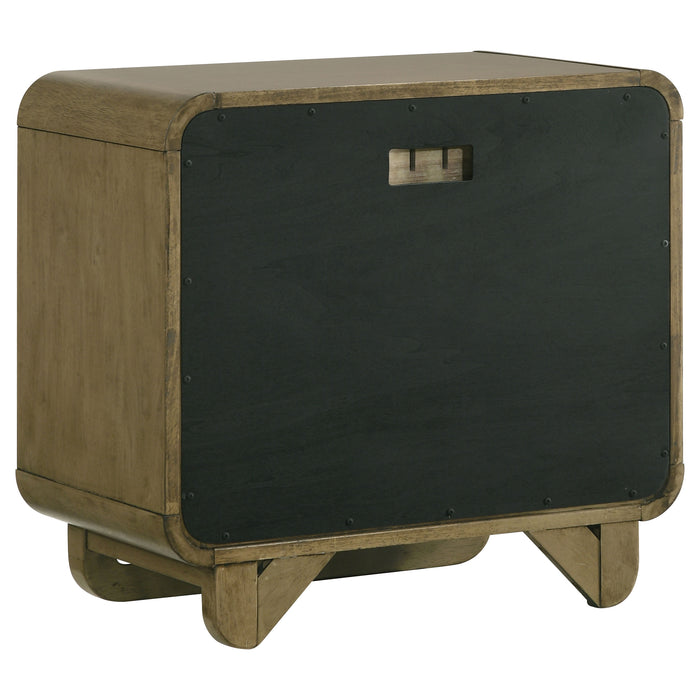 Amsbury Nightstand - Home Furniture And More (Brentwood, MD)