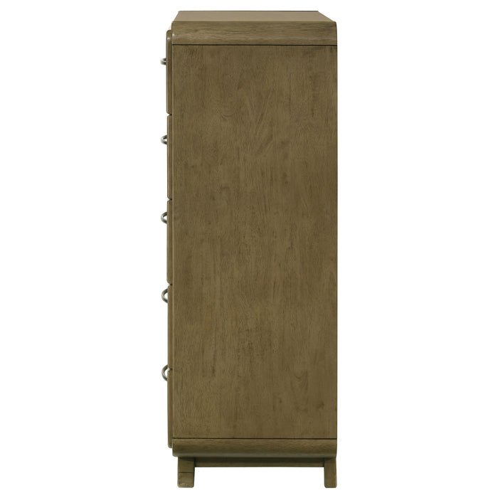 Amsbury Chest of Drawers - Home Furniture And More (Brentwood, MD)
