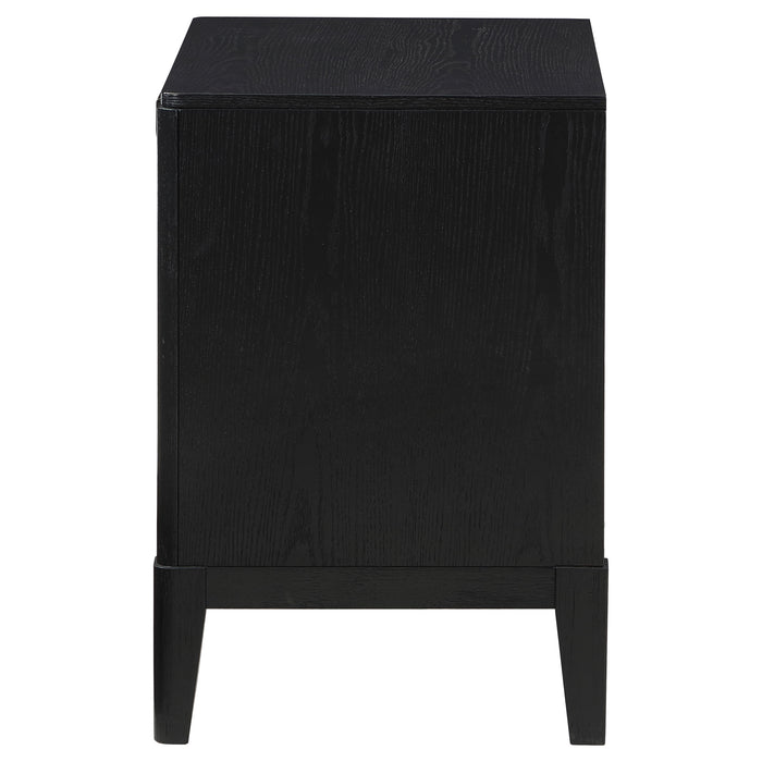 Brookmead Nightstand - Home Furniture And More (Brentwood, MD)