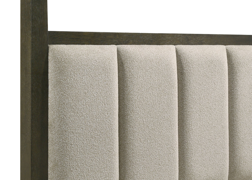 Gran Park Canopy Panel Bed - Home Furniture And More (Brentwood, MD)