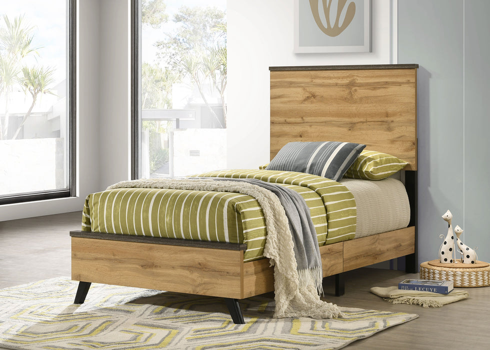 Kaywood Panel Bed - Home Furniture And More (Brentwood, MD)