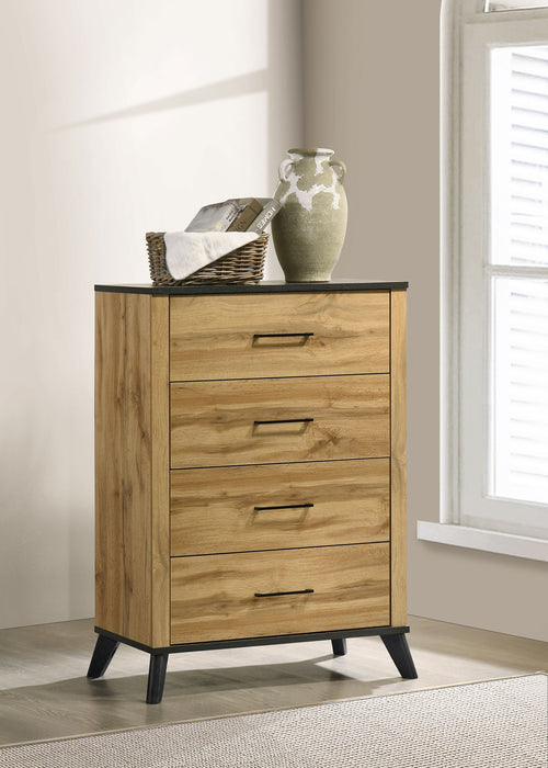 Kaywood Chest of Drawers - Home Furniture And More (Brentwood, MD)