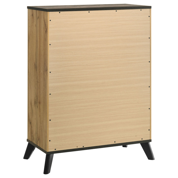Kaywood Chest of Drawers - Home Furniture And More (Brentwood, MD)