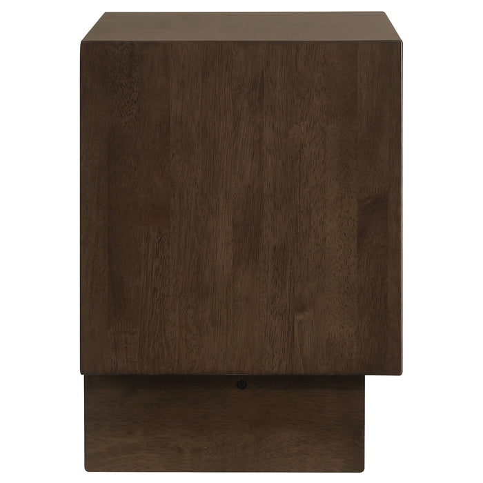 Glenwood Nightstand - Home Furniture And More (Brentwood, MD)