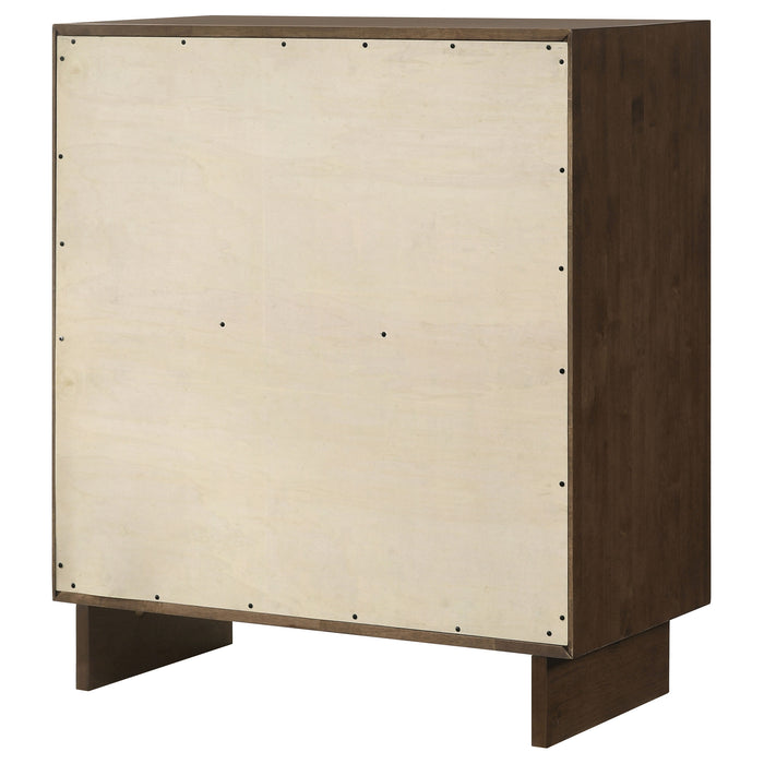 Glenwood Chest of Drawers - Home Furniture And More (Brentwood, MD)