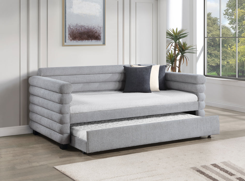 Patricia Daybed with Trundle - Home Furniture And More (Brentwood, MD)