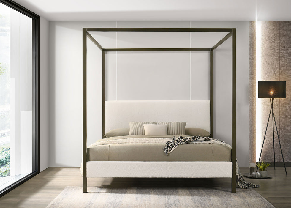 Monroe Canopy Panel Platform Bed - Home Furniture And More (Brentwood, MD)