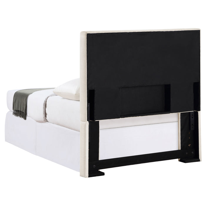 Pirro Headboard - Home Furniture And More (Brentwood, MD)