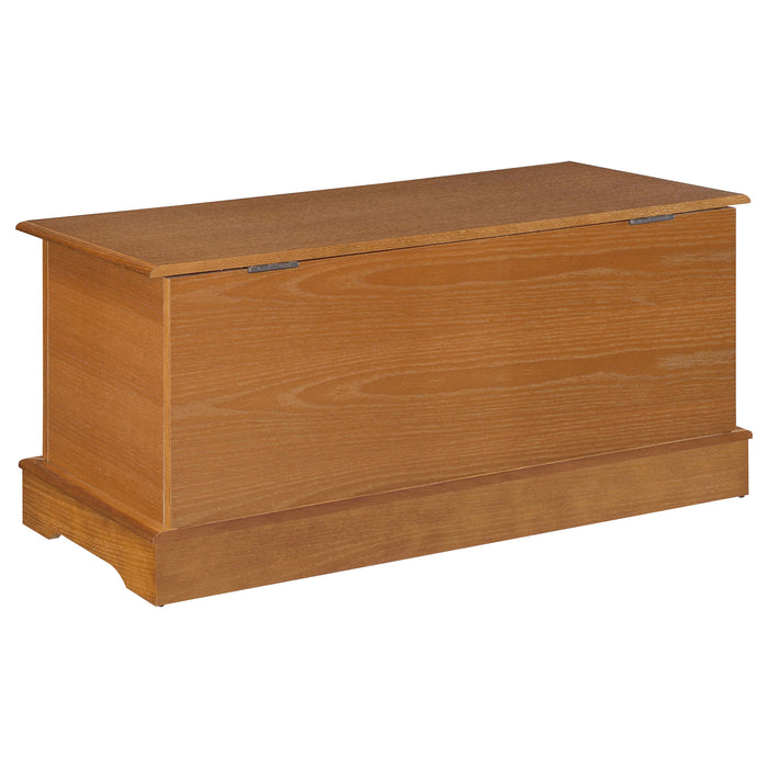 Paula Cedar Chest - Home Furniture And More (Brentwood, MD)