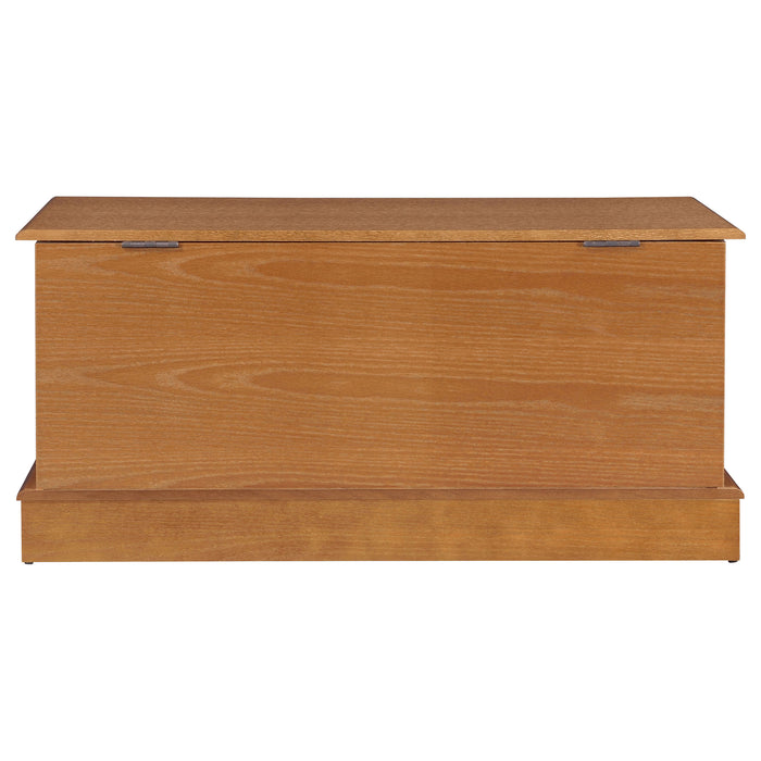 Paula Cedar Chest - Home Furniture And More (Brentwood, MD)