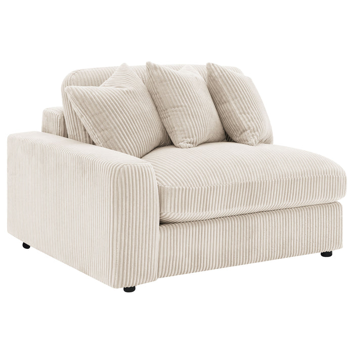 Blaine Sectional Sofa - Home Furniture And More (Brentwood, MD)