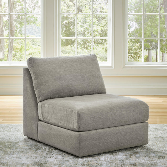 Avaliyah Sectional with Chaise - Home Furniture And More (Brentwood, MD)