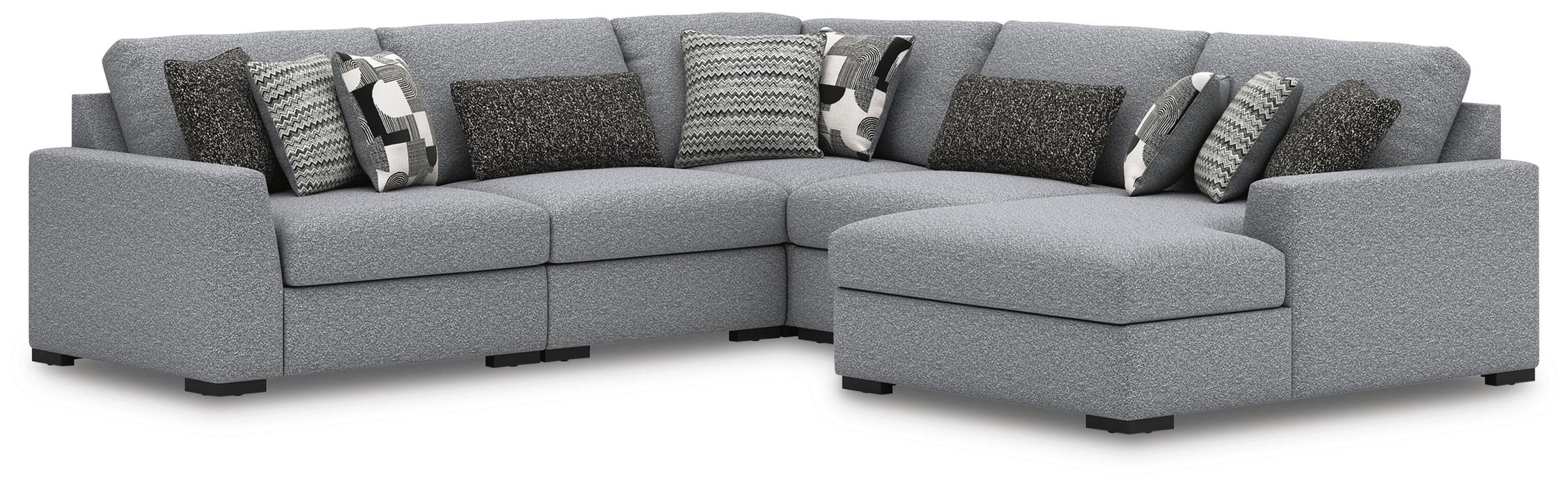 Bealton Sectional with Chaise - Home Furniture And More (Brentwood, MD)