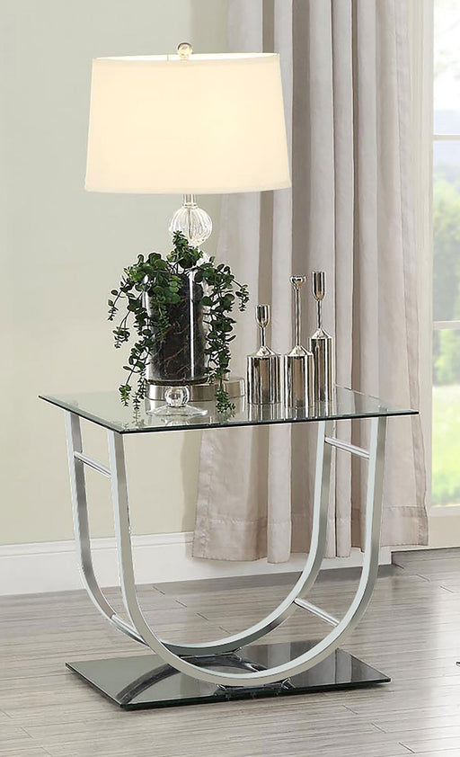 Danville End Table - Home Furniture And More (Brentwood, MD)
