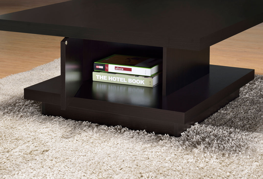 Reston Coffee Table - Home Furniture And More (Brentwood, MD)