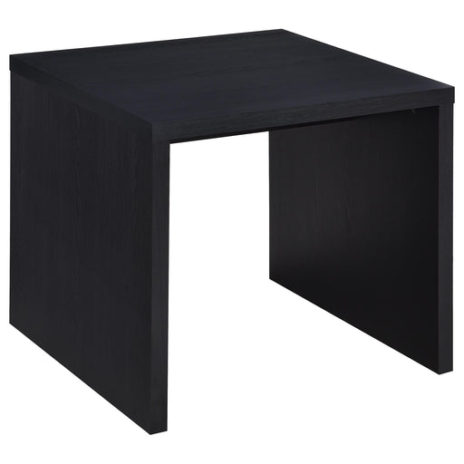 Knapp End Table - Home Furniture And More (Brentwood, MD)