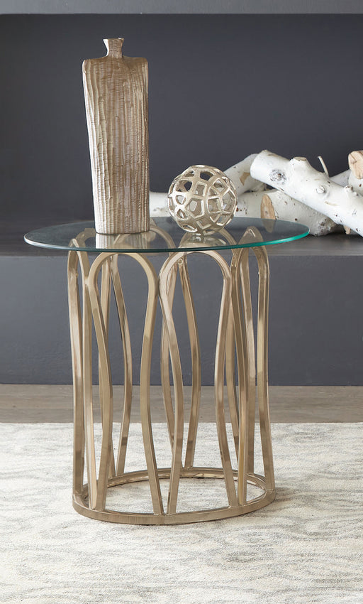 Monett End Table - Home Furniture And More (Brentwood, MD)