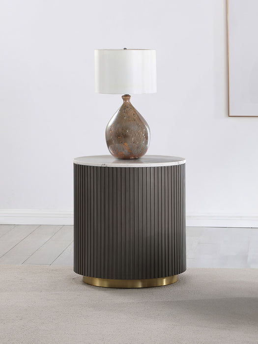 Jason End Table - Home Furniture And More (Brentwood, MD)