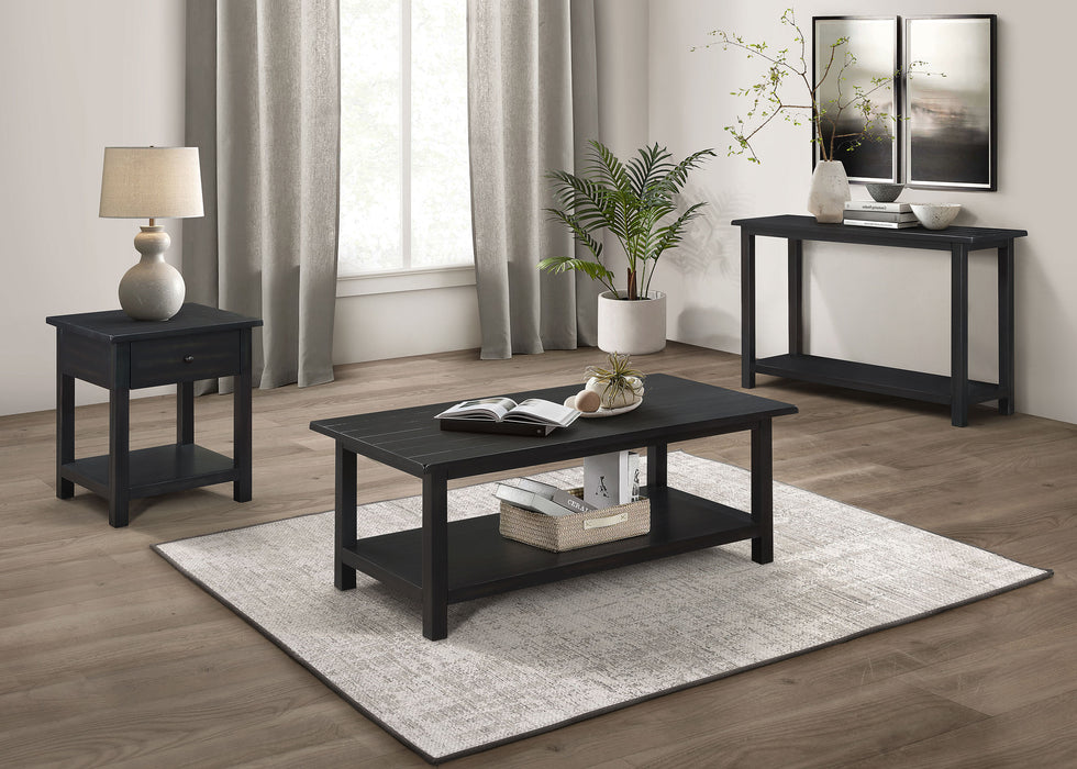 Payne End Table - Home Furniture And More (Brentwood, MD)