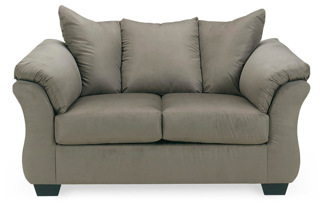 Darcy Loveseat - Home Furniture And More (Brentwood, MD)