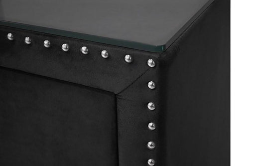 Lucinda 5 Drawer Chest In Black - Home Furniture And More (Brentwood, MD)