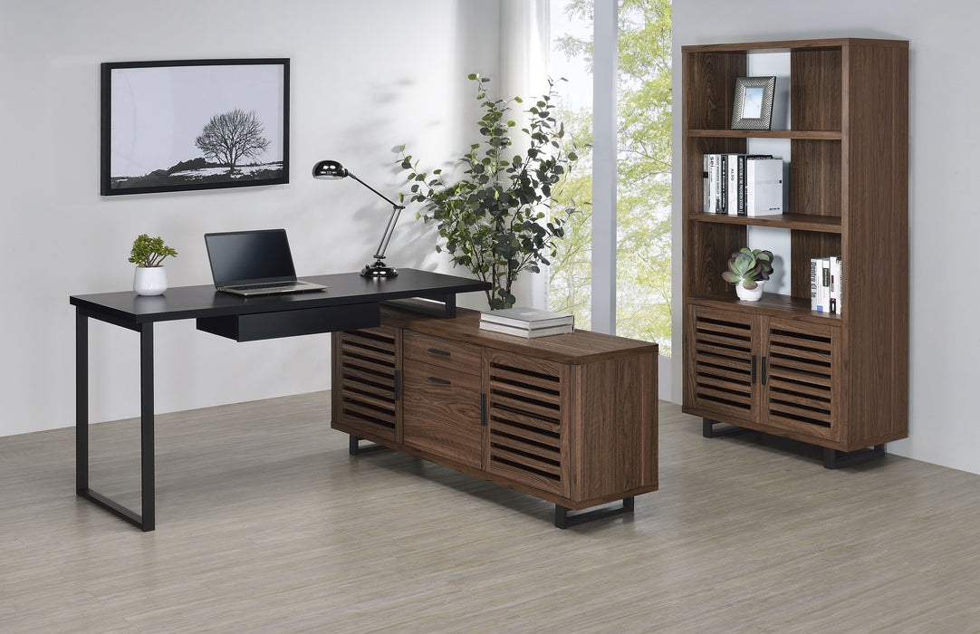 Maddox Computer Desk - Home Furniture And More (Brentwood, MD)
