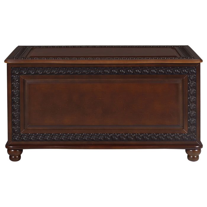 Finlay Cedar Chest - Home Furniture And More (Brentwood, MD)