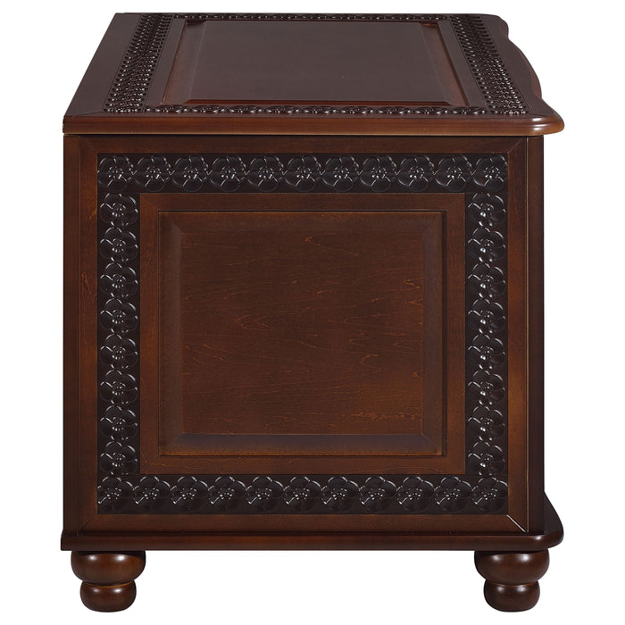 Finlay Cedar Chest - Home Furniture And More (Brentwood, MD)