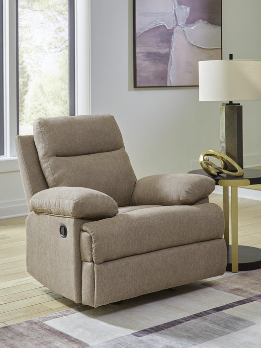 Side-Swipe Recliner - Home Furniture And More (Brentwood, MD)