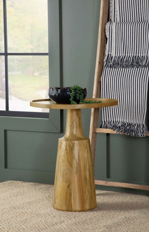 Ixia Side Table - Home Furniture And More (Brentwood, MD)