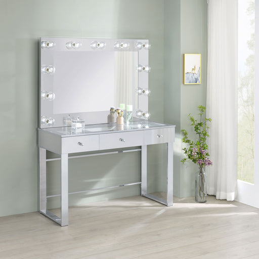 Umbridge Makeup Vanity Table with LED Mirror - Home Furniture And More (Brentwood, MD)
