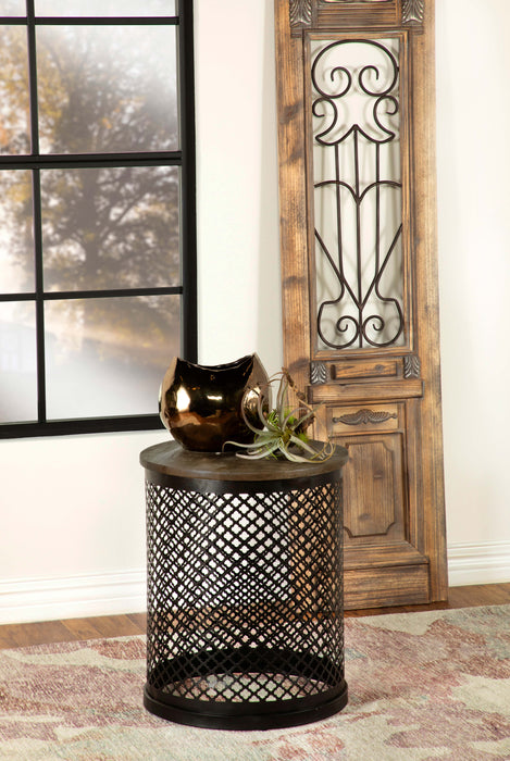 Aurora Side Table - Home Furniture And More (Brentwood, MD)