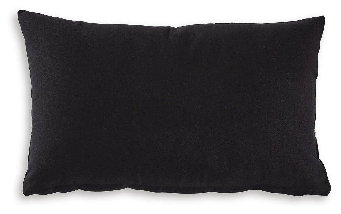 Gavrileigh Pillow (Set of 4) - Home Furniture And More (Brentwood, MD)