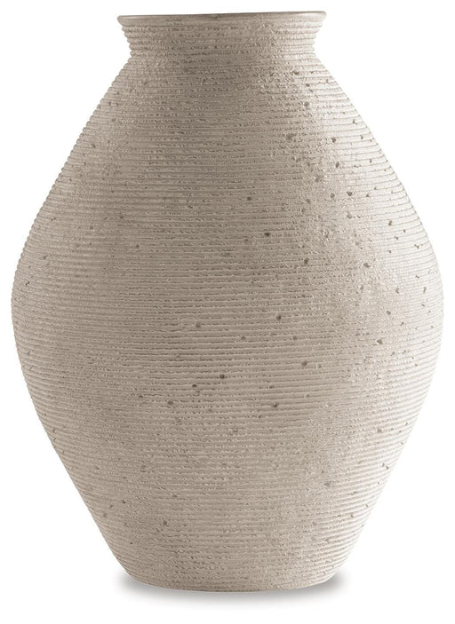 Hannela Vase - Home Furniture And More (Brentwood, MD)