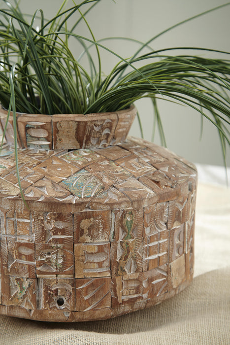 Meltland Vase - Home Furniture And More (Brentwood, MD)