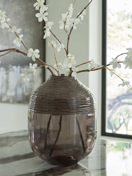 Harpwick Vase - Home Furniture And More (Brentwood, MD)